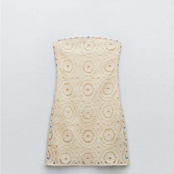 ZARA BLOGGER FAVORITE STRAPLESS CROCHET DRESS - Picture 10 of 12